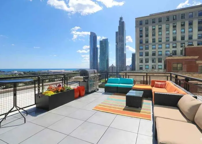 Downtown Park - Mich Ave Ph Gym Rooftop #11 *